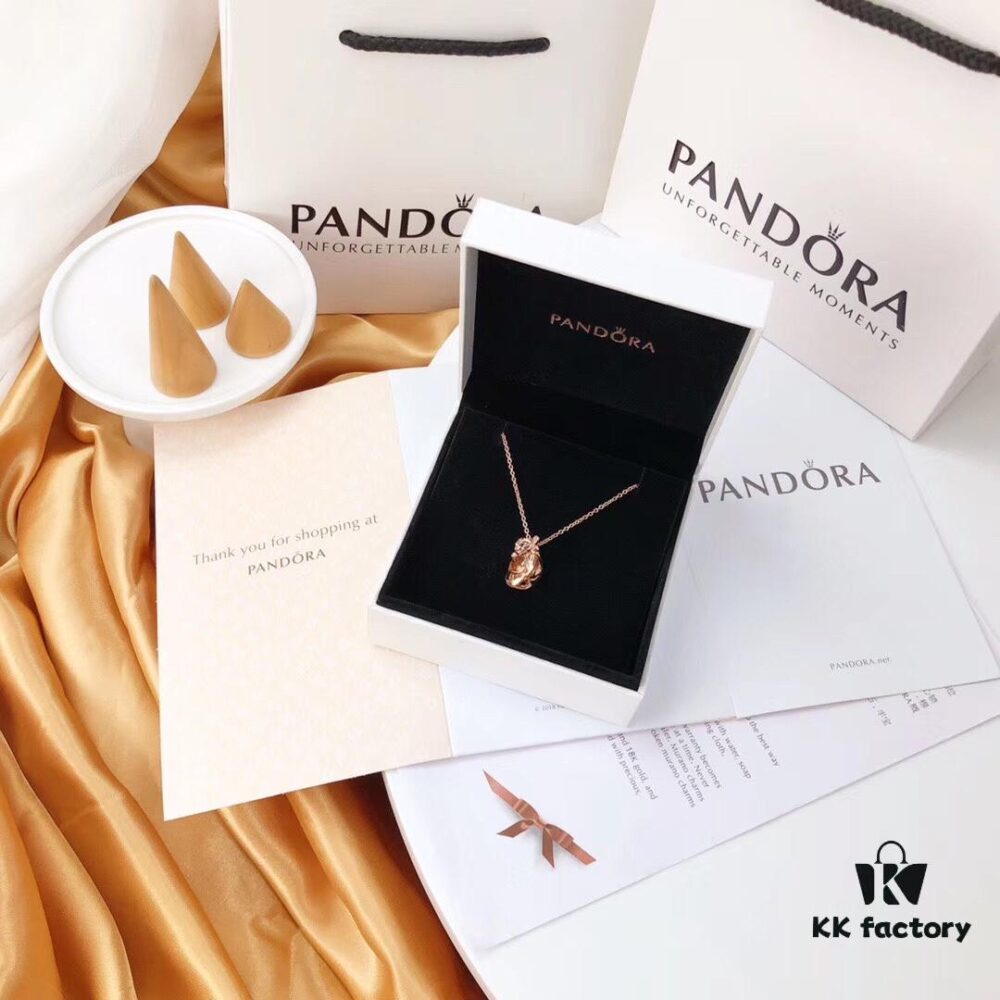 PANDORA Sparkling Princess Lion Heart Necklace