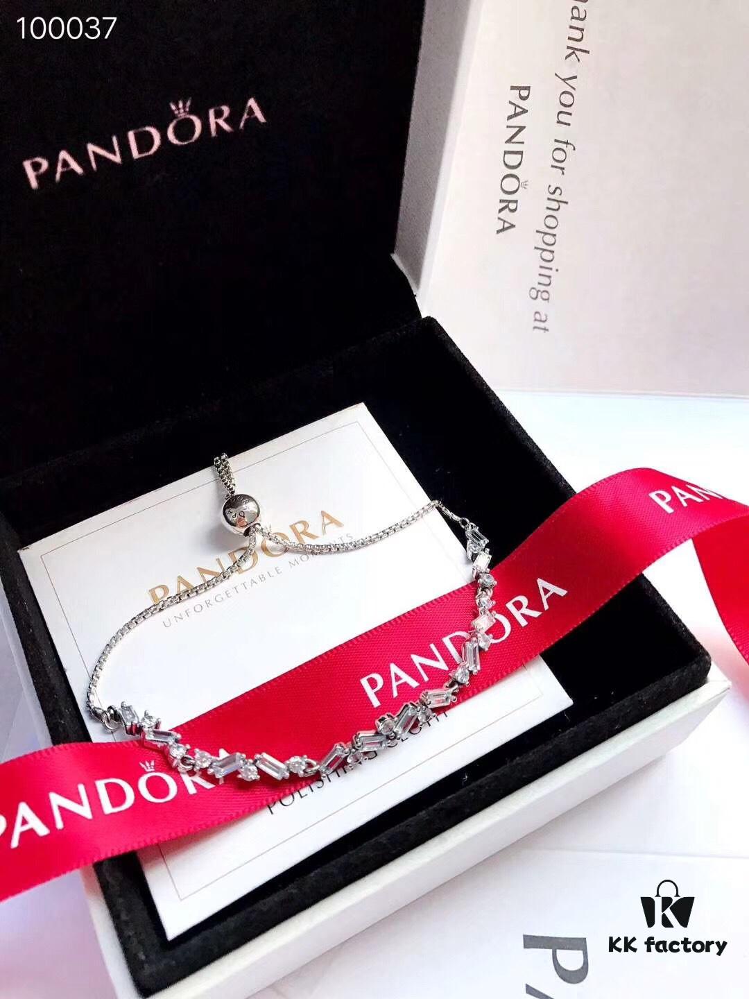 PANDORA Glacier Beauty 925 Silver Bracelet with Adjustable Length