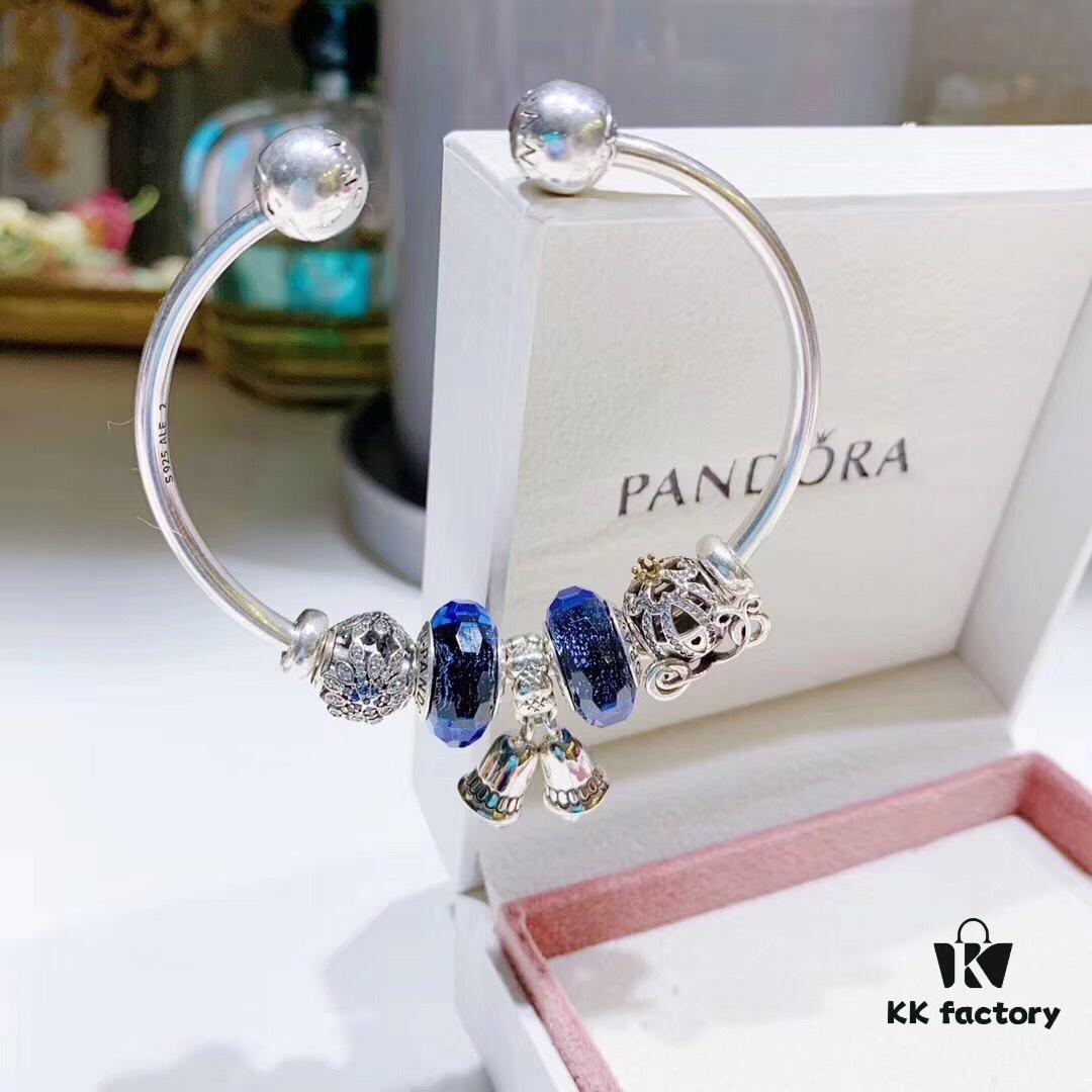Pandora Pandora Enchanted Blue Magic Bell New Arrival, Brilliantly Cut Blue Glass Bell, Fairy Tale Pumpkin Carriage, Sparkling Blue Snowflake Bead, Magic Bell Pendant, S925 Silver with Official Store Packaging