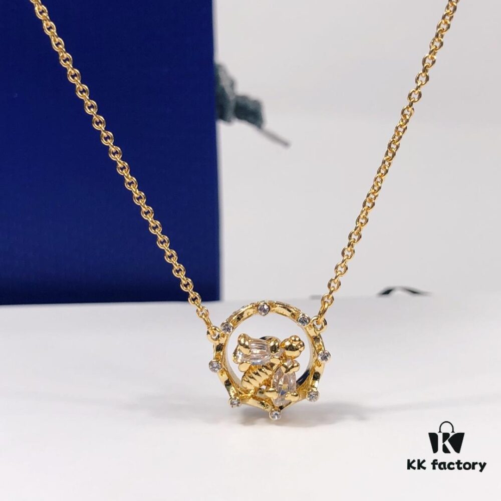 Swarovski New Arrival Crown 👑 Bee 🐝 Necklace