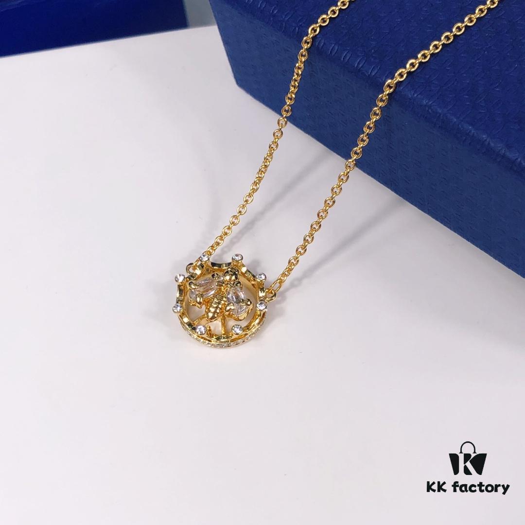 Swarovski New Arrival Crown 👑 Bee 🐝 Necklace