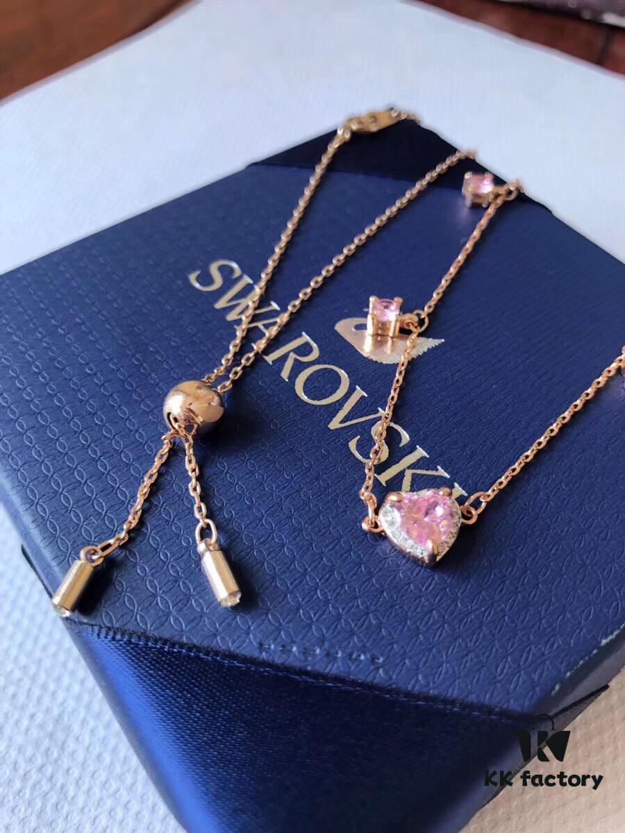 Qixi Gift 🎁 Cute Heart Choker Necklace with Swarovski Elements, Elegant and Playful Design, Adjustable for Versatile Wear