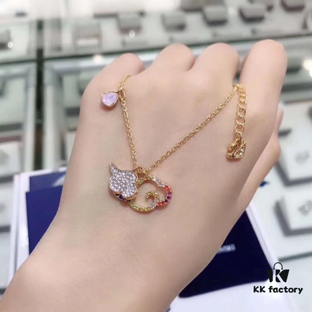 Swarovski New Arrival, Very Ethereal Design, Alloy Material with Swarovski Crystals, Handle with Care for Maintenance