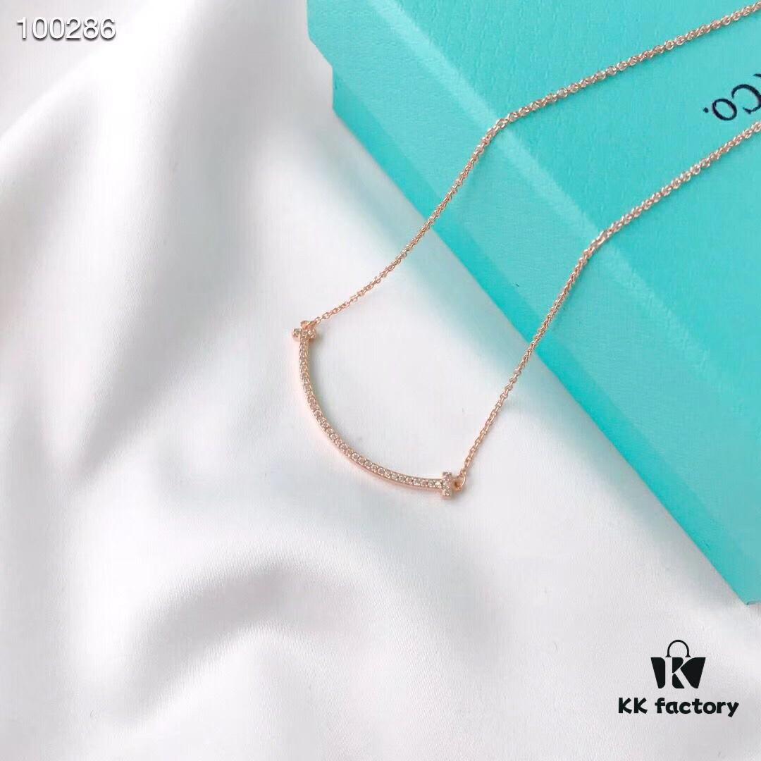 Tiffany Smiley Necklace, Rose Gold! One-to-One Replica Upgrade Version! Comes with Tiffany Counter K-Gold Packaging! Absolutely Elegant and High-End! Crafted in 925 Sterling Silver with Vacuum-Micro Plated 18K Real Gold, Set with Swarovski Crystals, 45cm Chain Length, Simple and Classic Design Symbolizing a Positive Outlook on Life