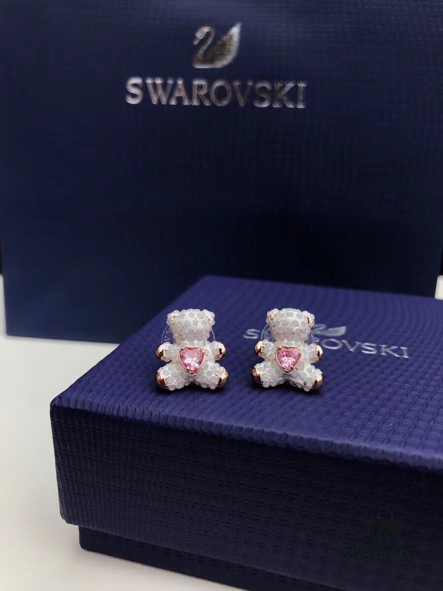 Swarovski TEDDY Bear Necklace – Playful and Charming, Cute Crystal Pendant for Girls, Milky White with Pink Heart-Shaped Swarovski Crystal, Adorable Gift