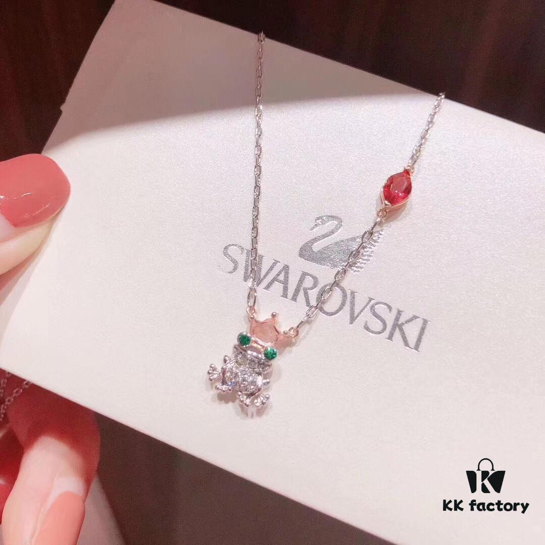 Swarovski Frog Prince Sparkling Necklace, New Cute Frog Pendant Necklace, Playful and Charming, Original Gold-Plated Material with Authentic Logo Engraving