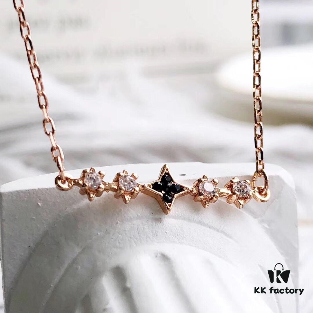 Summer Stylish Choker – Same Style as Jiang Shuying, Swarovski Star and Moon Dual Pendant Necklace with 18K Rose Gold Plated Alloy Chain