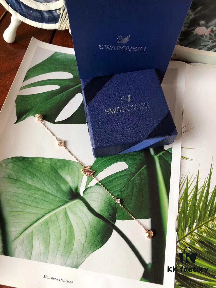 Latest Swarovski Pink Swan Bracelet, Dazzling Swan Romantic Design with Pink Crystal, Rose Gold Plated Magnetic Palace-Style Clasp