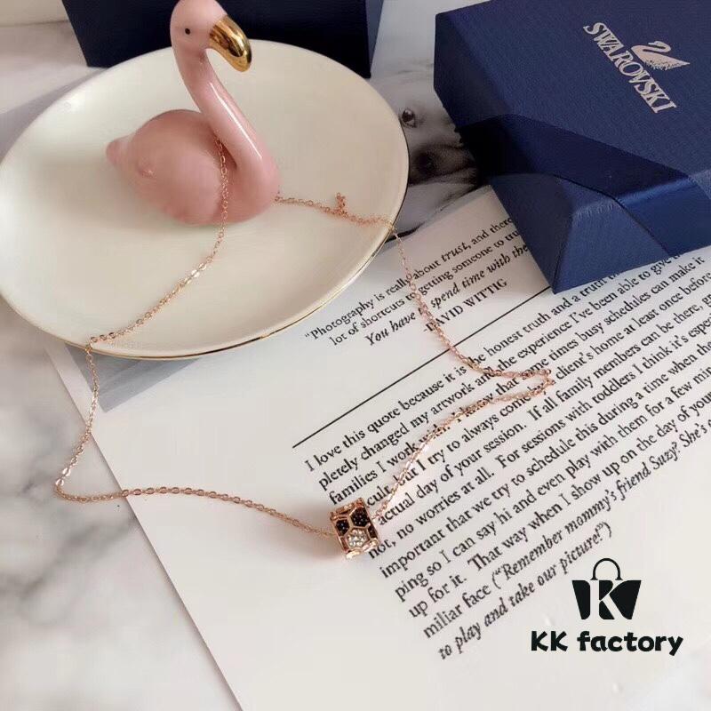 SWAROVSKI Swarovski LISABEL Honeycomb Necklace with Micro-Paved Austrian Crystals and Gold-Plated Honeycomb Design, Exquisitely Crafted with Unique 3D Hollow-Out Details to Embrace the Summer Spirit