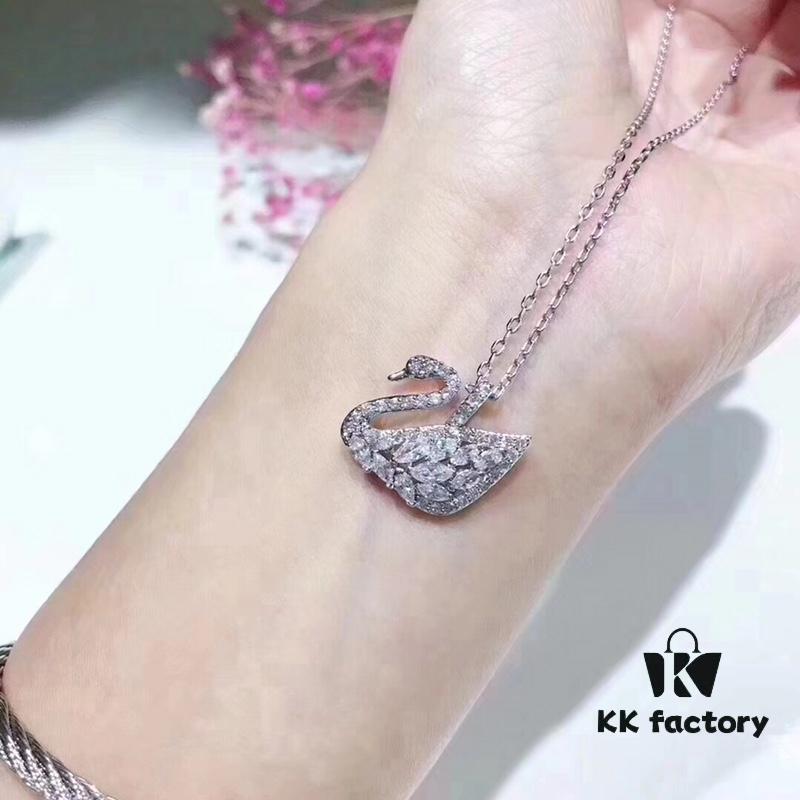 Swarovski New Marquise Cut Crystal Necklace, High-End Micro-Pave Craftsmanship, Original Design, Swan Feather Shape