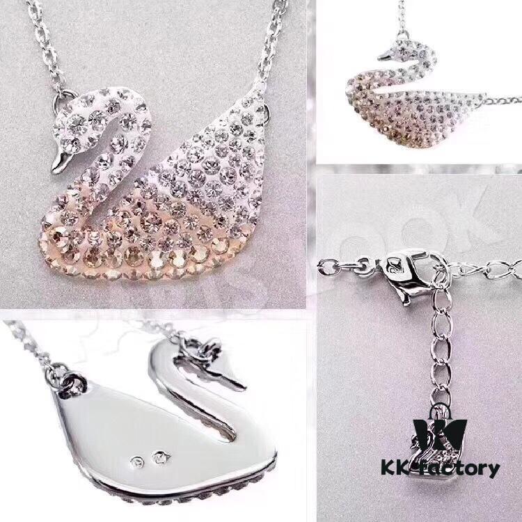 Iconic Swan Swarovski Gradient Tone Necklace New Arrival! Exquisite Pendant with Elegant White Gold-Plated Chain, Symbolizing the Graceful Charm of the Iconic Swan