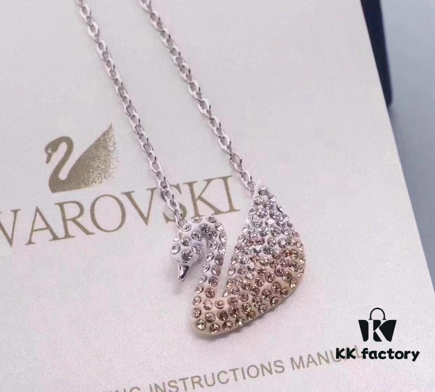 Iconic Swan Swarovski Gradient Tone Necklace New Arrival! Exquisite Pendant with Elegant White Gold-Plated Chain, Symbolizing the Graceful Charm of the Iconic Swan