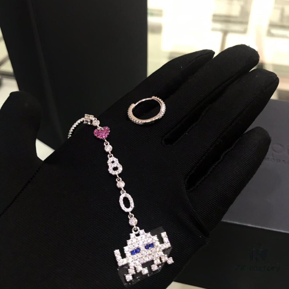 Valentine's Day Recommended Style 🌹 APM Monaco Korean Fashion Asymmetrical Heart Alphabet Doll Earrings Long Tassel Playful Unique Stylish Versatile Earrings