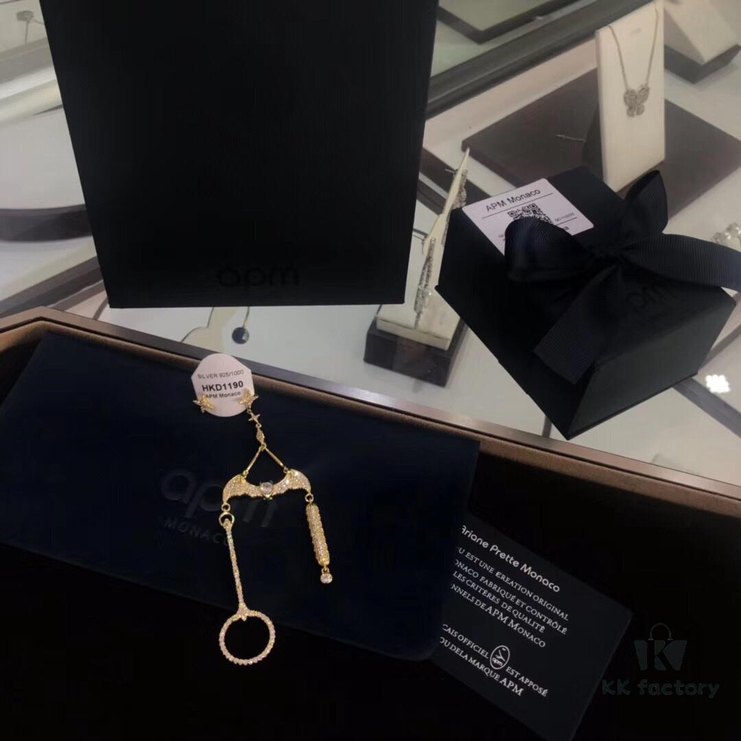 APM Bat Earrings ⛧ Pendant ⭐️ Standard Version 1:1 Replica of Original Logo with Strong Design, Stand Out as the Center of Attention with Exotic Style and Fashion Flair!