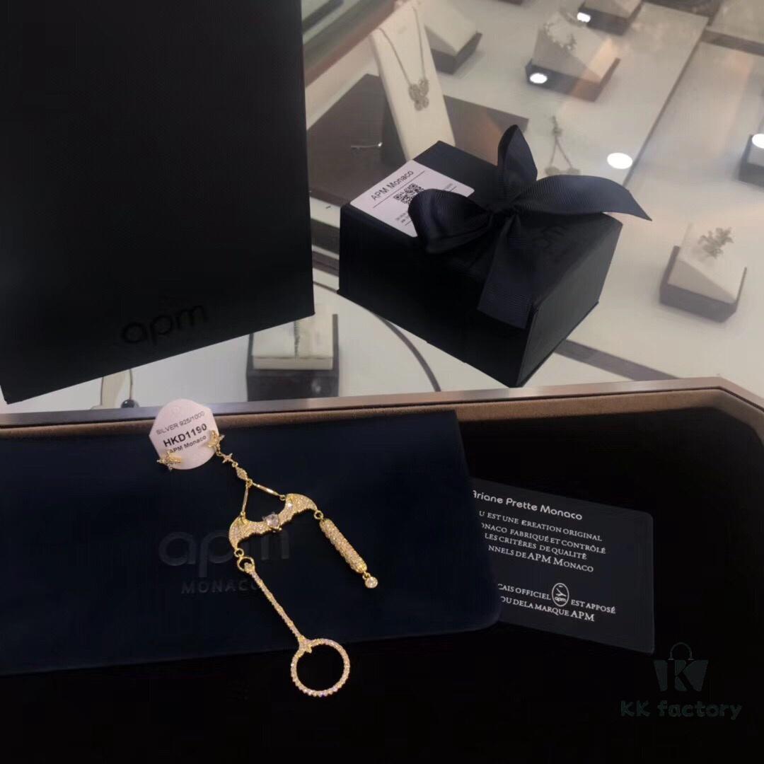 APM Bat Earrings ⛧ Pendant ⭐️ Standard Version 1:1 Replica of Original Logo with Strong Design, Stand Out as the Center of Attention with Exotic Style and Fashion Flair!