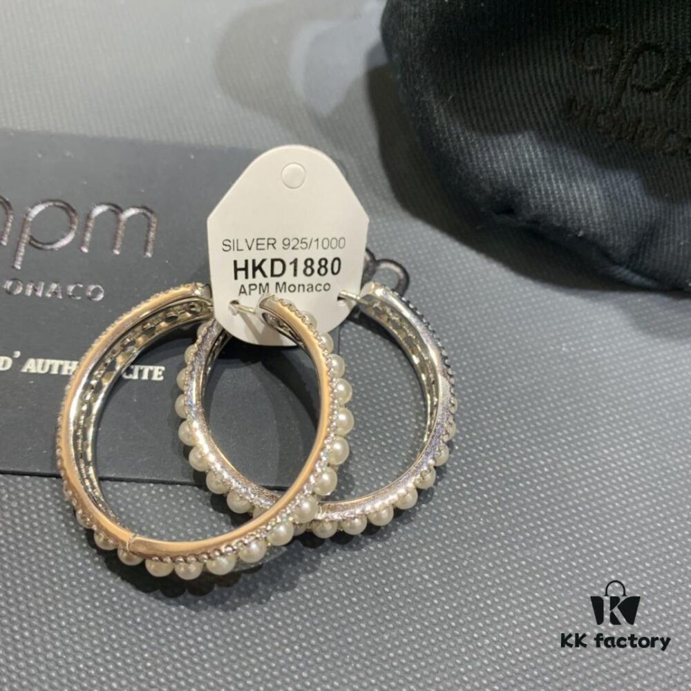 A Brand Monaco New Arrival Freshwater Pearl Hoop Earrings for Women, Elegant and Trendy European-American Style Influencer Earrings