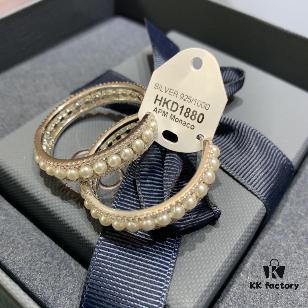 A Brand Monaco New Arrival Freshwater Pearl Hoop Earrings for Women, Elegant and Trendy European-American Style Influencer Earrings