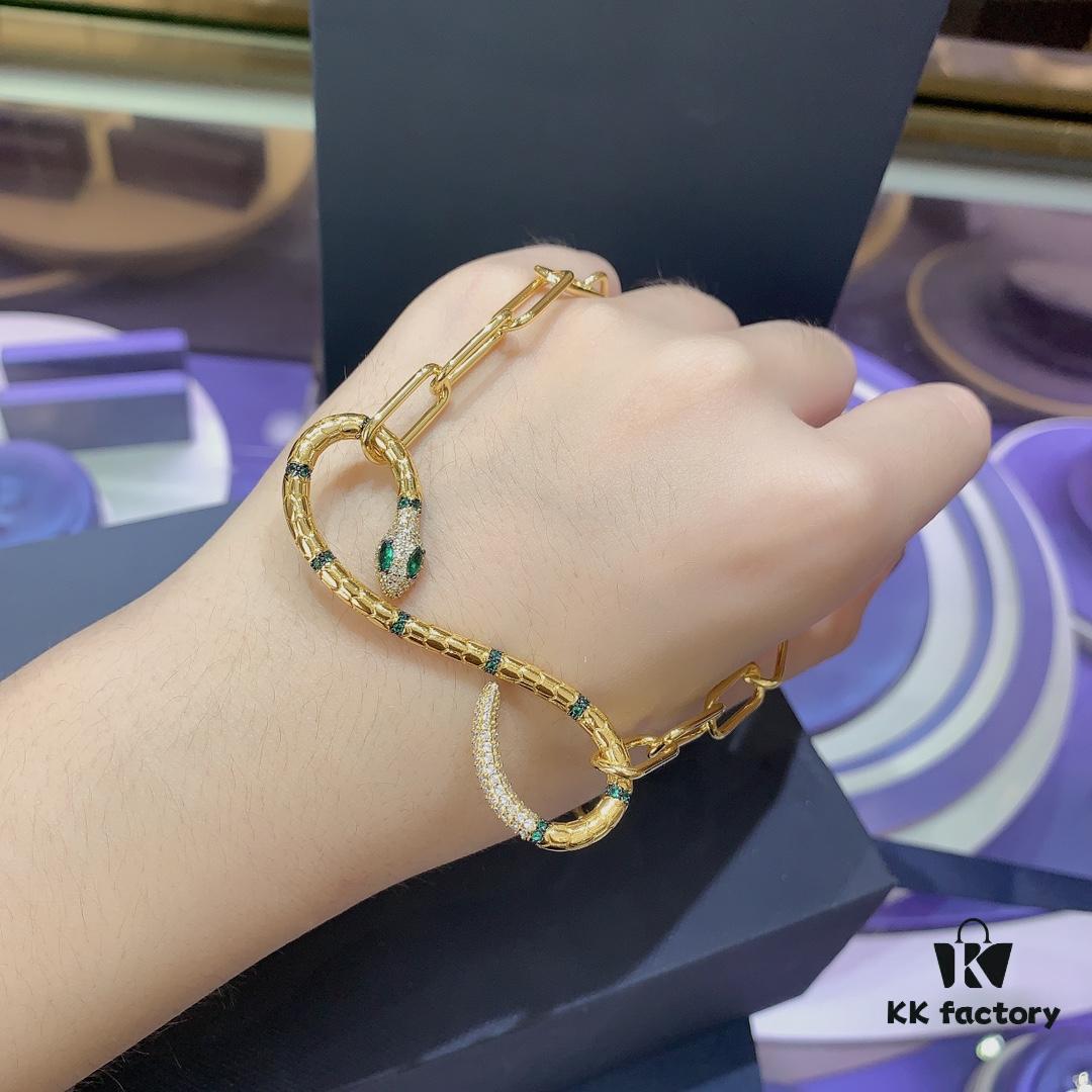 New Arrival 💕 A Monaco Exotic Snake Short Collar Necklace for Women, Gold-Tone Serpent Ring Choker