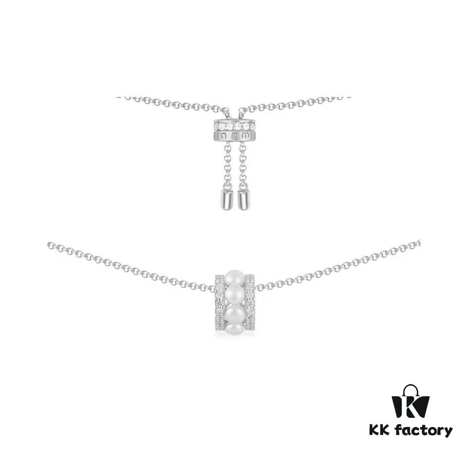 A Maison Monaco New Arrival Waist-Cinching Pearl Necklace, Light Retro French Collarbone Chain, Elegant 520 Gift