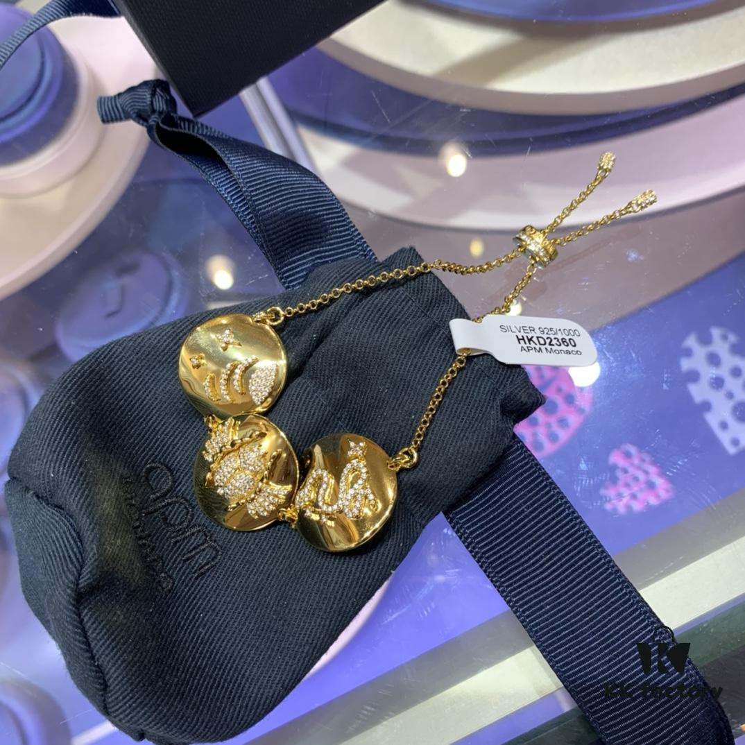 A Monaco New Arrival Shiny Round Pendant Bracelet - Ultra Fashionable