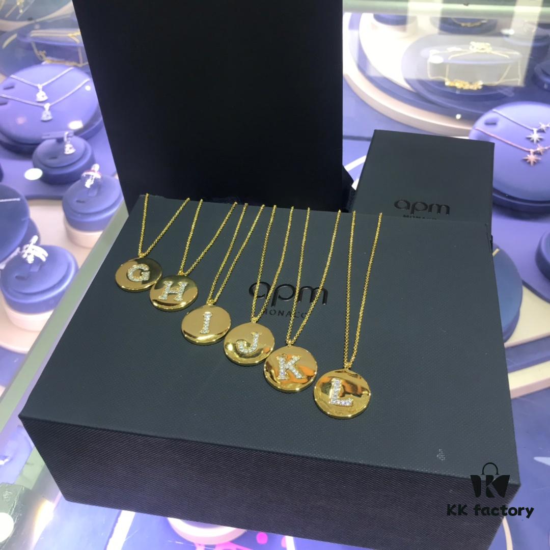 Original New Release 💗 My Name Your Surname 💗 APM Monaco High-Quality European and American Style 26-Letter Necklace for Women, Round Pendant Sweater Chain, Versatile and Unique Design