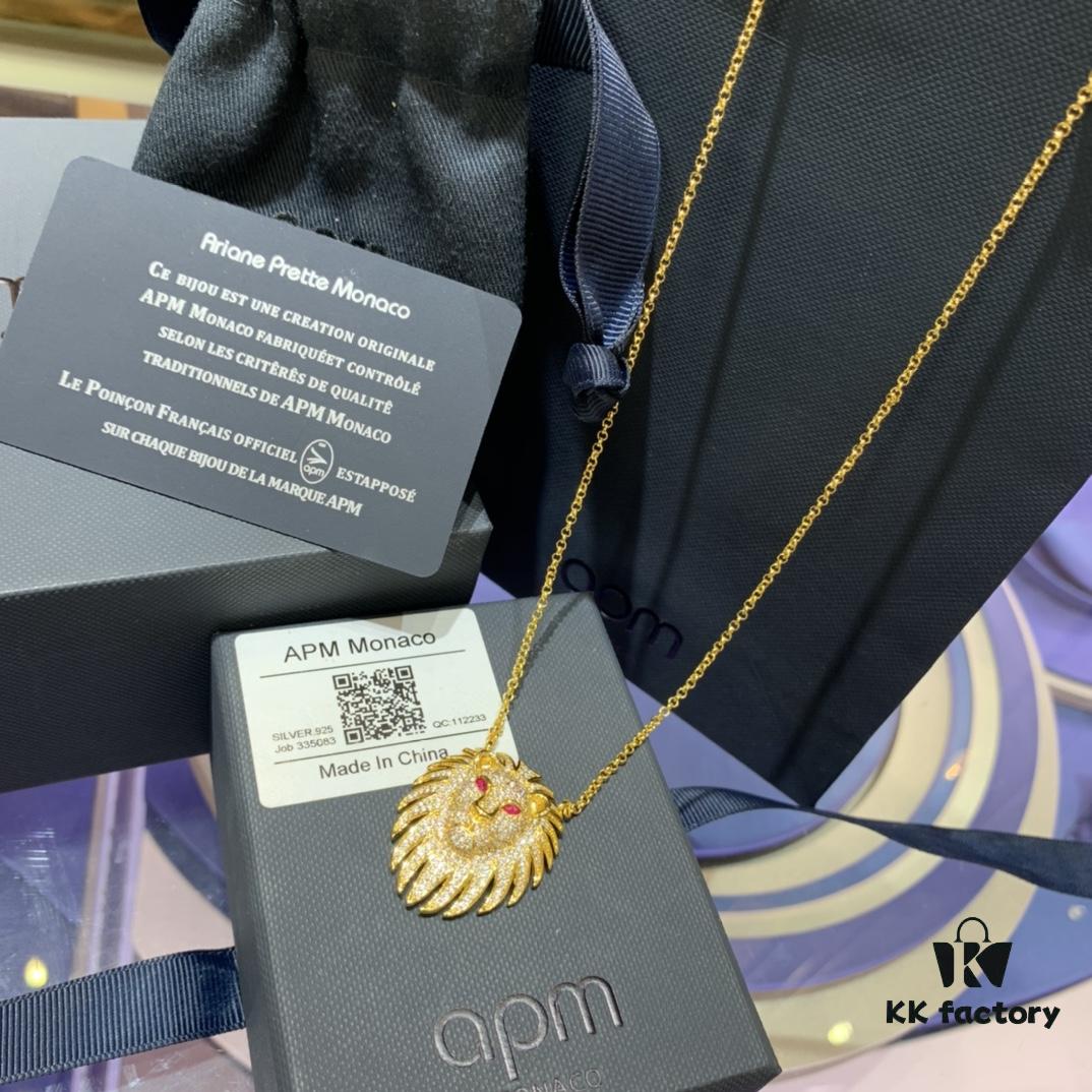 A Monaco New Arrival Leo Guardian Necklace for Women, Luxurious Little Lion Pendant Collarbone Chain Choker