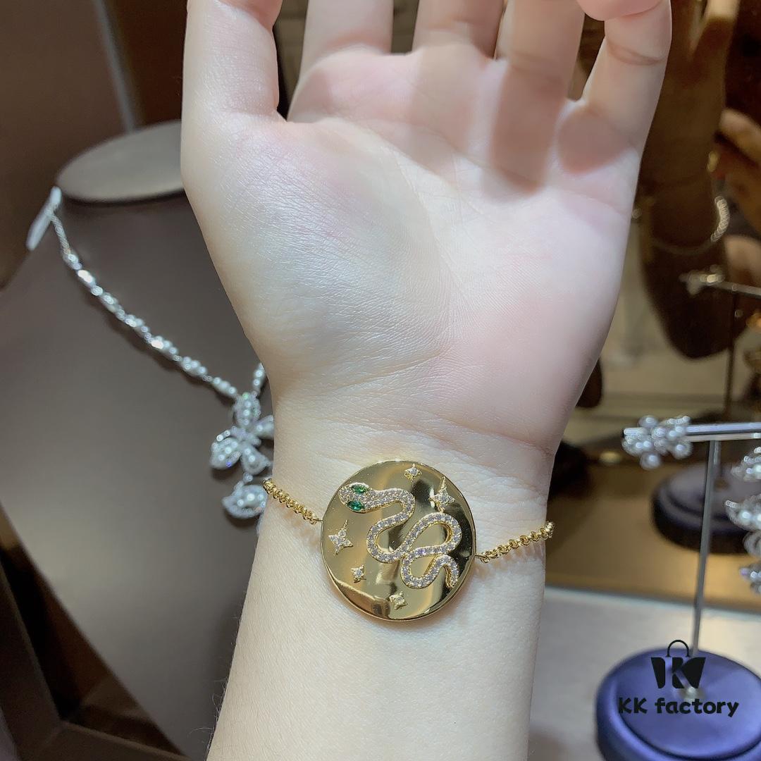 New Arrival 💕💕 A Monaco New Collection Guardian Spirit Snake Series Women's Unique Design Snake-Shaped Hand Jewelry