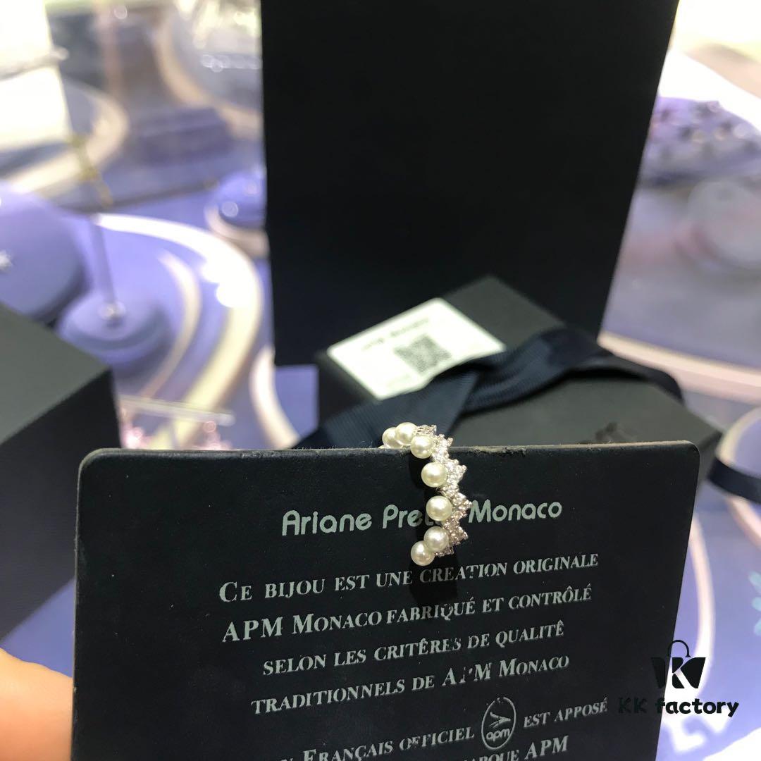 New Arrival 💕💕 A's Monaco Wave Pearl Clip-On Earrings, Casual and Versatile Style, Perfect Gift for Her on 520