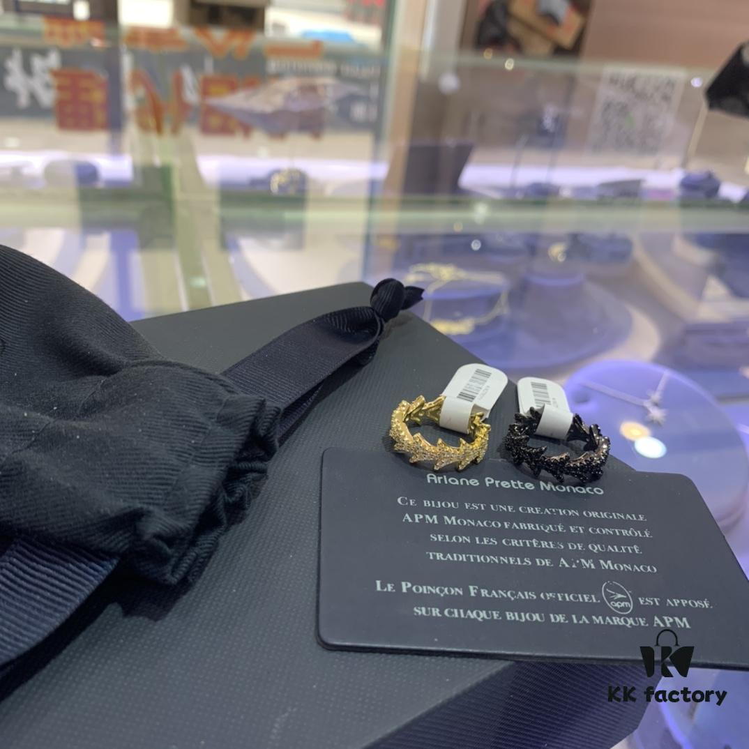 A Family Monaco Herringbone Ring