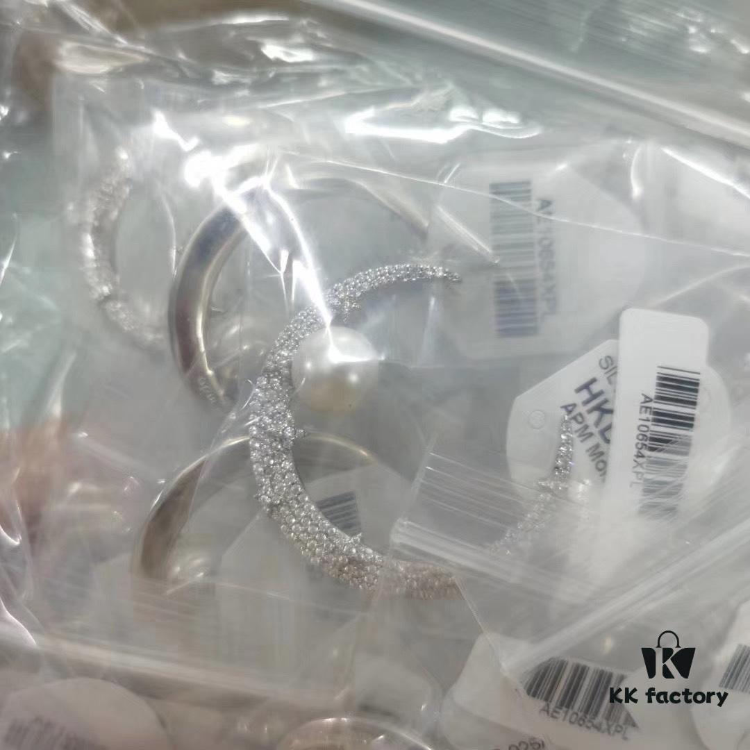 Proxy purchase version of APM