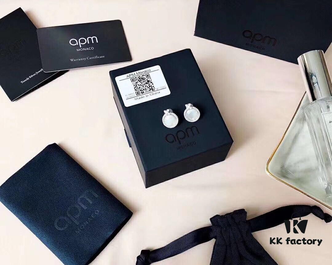 APM Monaco Silver Crystal-Encrusted Mother-of-Pearl Earrings for Women, Delicate Petal Design, Elegant White Mother-of-Pearl Studs That Make You Radiant from Every Angle