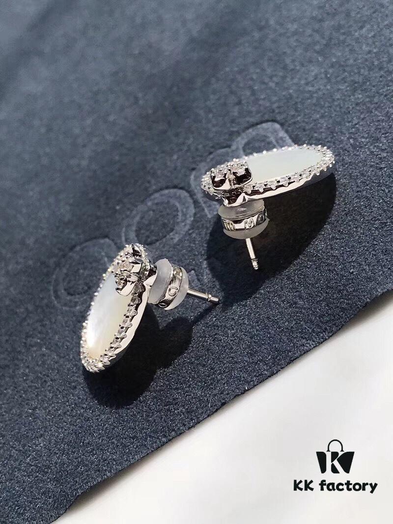 APM Monaco Silver Crystal-Encrusted Mother-of-Pearl Earrings for Women, Delicate Petal Design, Elegant White Mother-of-Pearl Studs That Make You Radiant from Every Angle