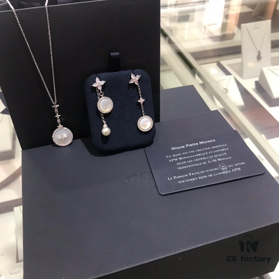 APM Monaco White Mother-of-Pearl Necklace and Dangle Earrings Set – Original Release, New Arrival 💗