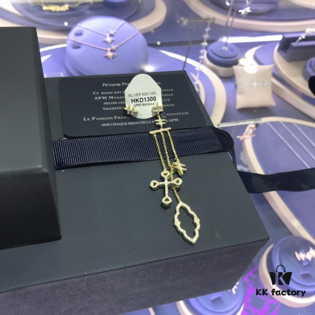 Authentic New Arrival💗 A Brand Monaco Cloud Cross Asymmetric Earrings, Stylish Minimalist and Versatile Design. 8365095