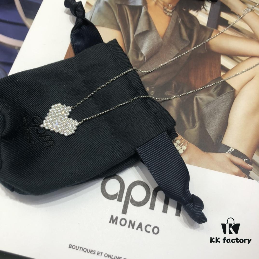 A Brand Monaco Heart Mosaic Necklace, Collarbone Chain for Sweaters, Versatile and Stylish