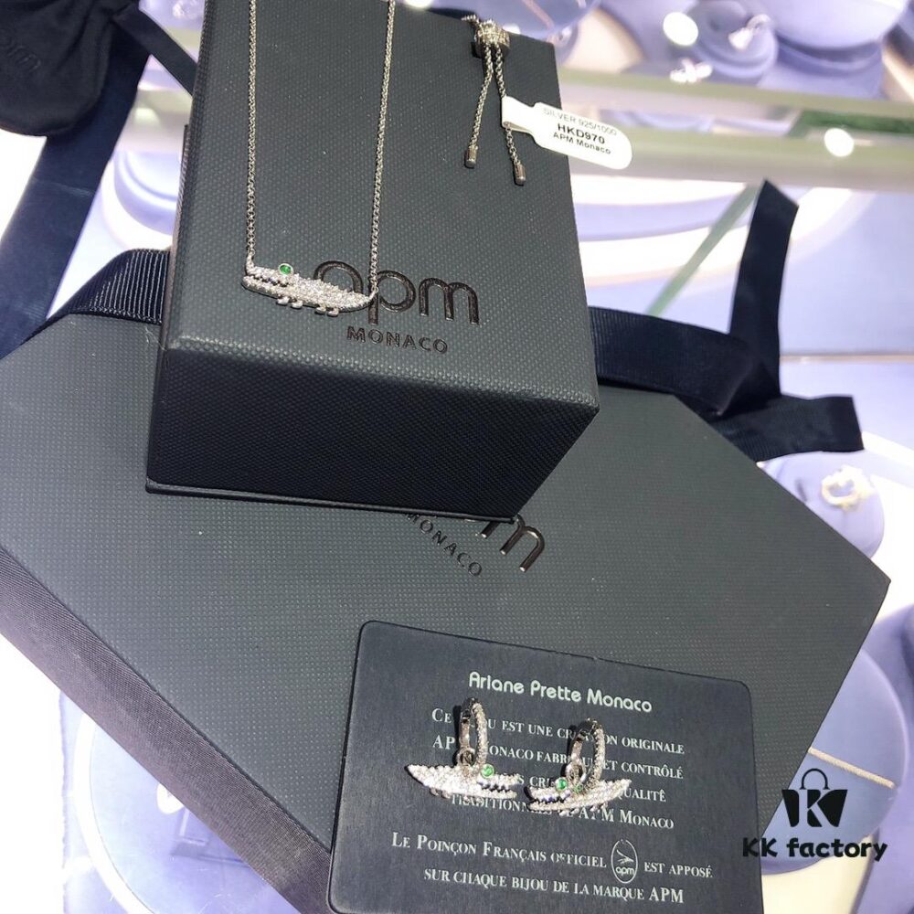 A-Monaco Crocodile Necklace and Earrings Set - Valentine's Day Recommended