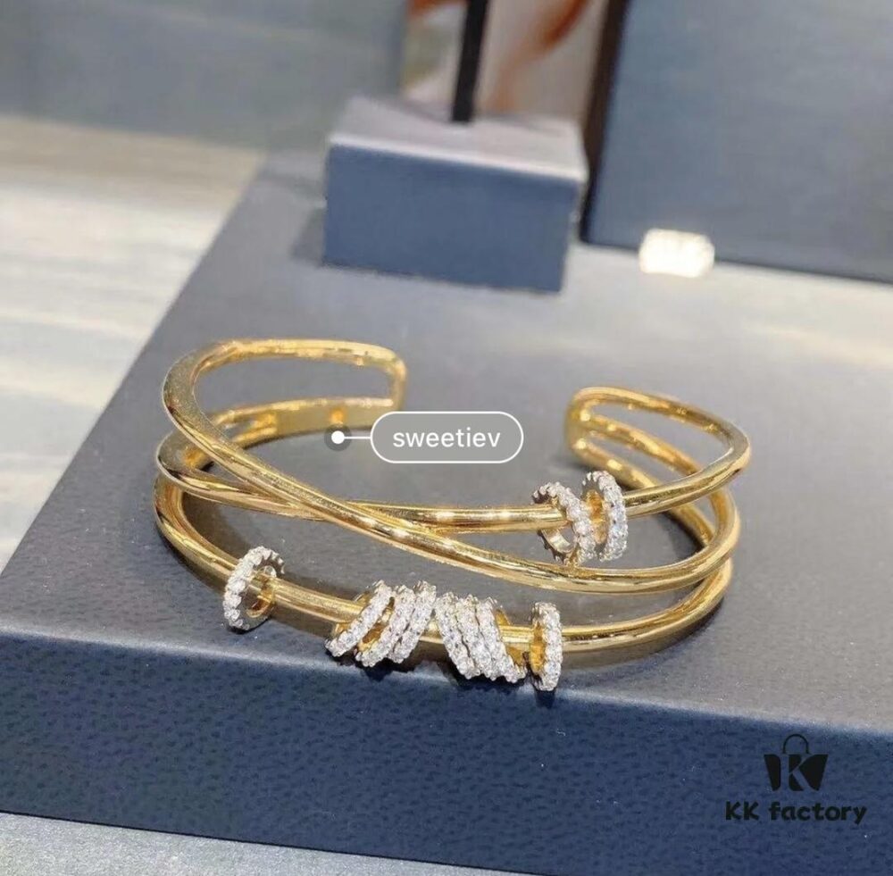 A-Brand Fashionable Shiny Rhinestone Lucky Golden Cross Bracelet ✨