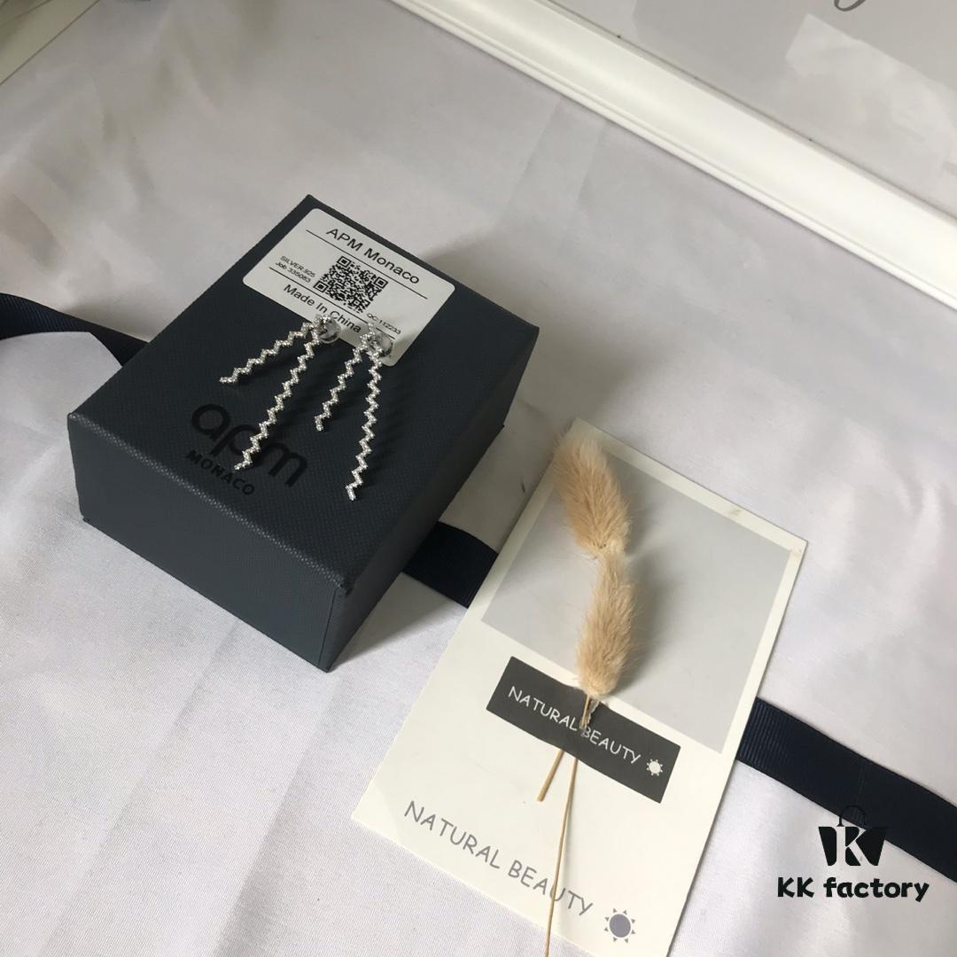 A Family Monaco Wave Cross Double Line Stud Earrings