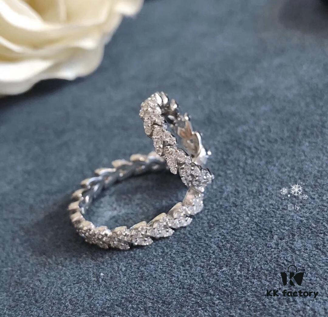 A Family Single Heart-shaped Clip-on Earrings, Double-layer Wheat Ear Design