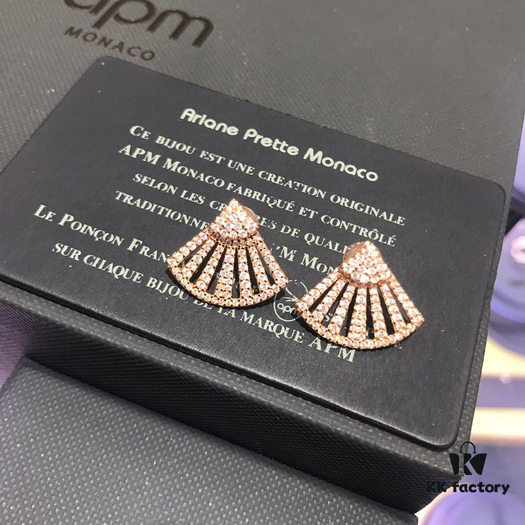 A Monaco Fan-Shaped Bracelet and Stud Earrings