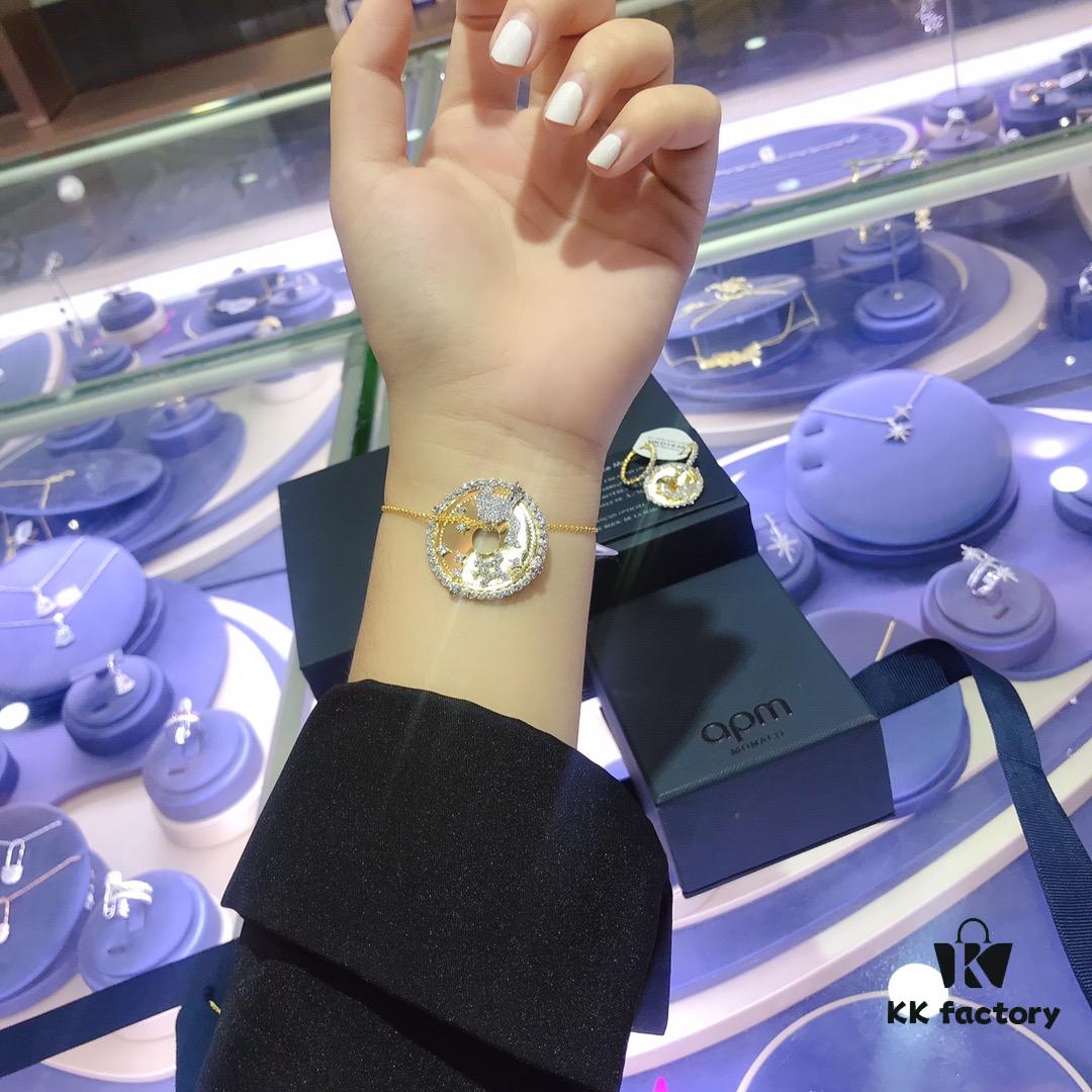 A Monaco Camel Round Pendant Necklace, Bracelet, Ring, and Earrings