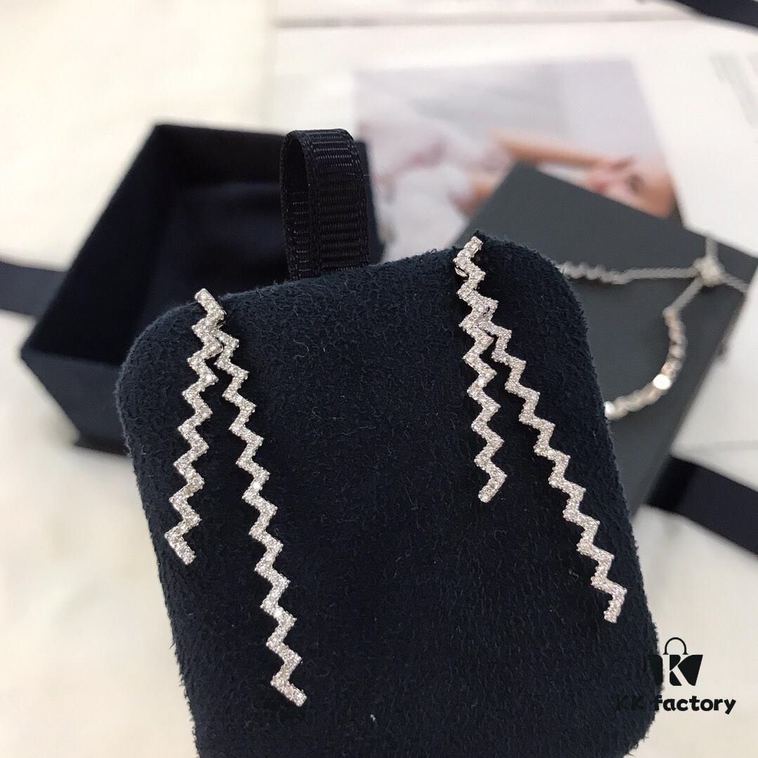 A Brand Monaco Wave Bracelet and Earrings Set - Newly Released 💗
