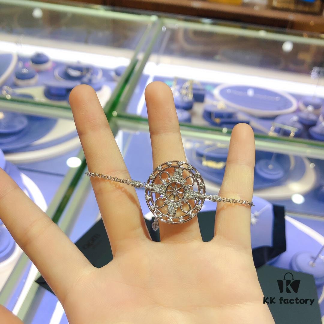 A Family Monaco Tribal Pattern Earrings and Bracelet