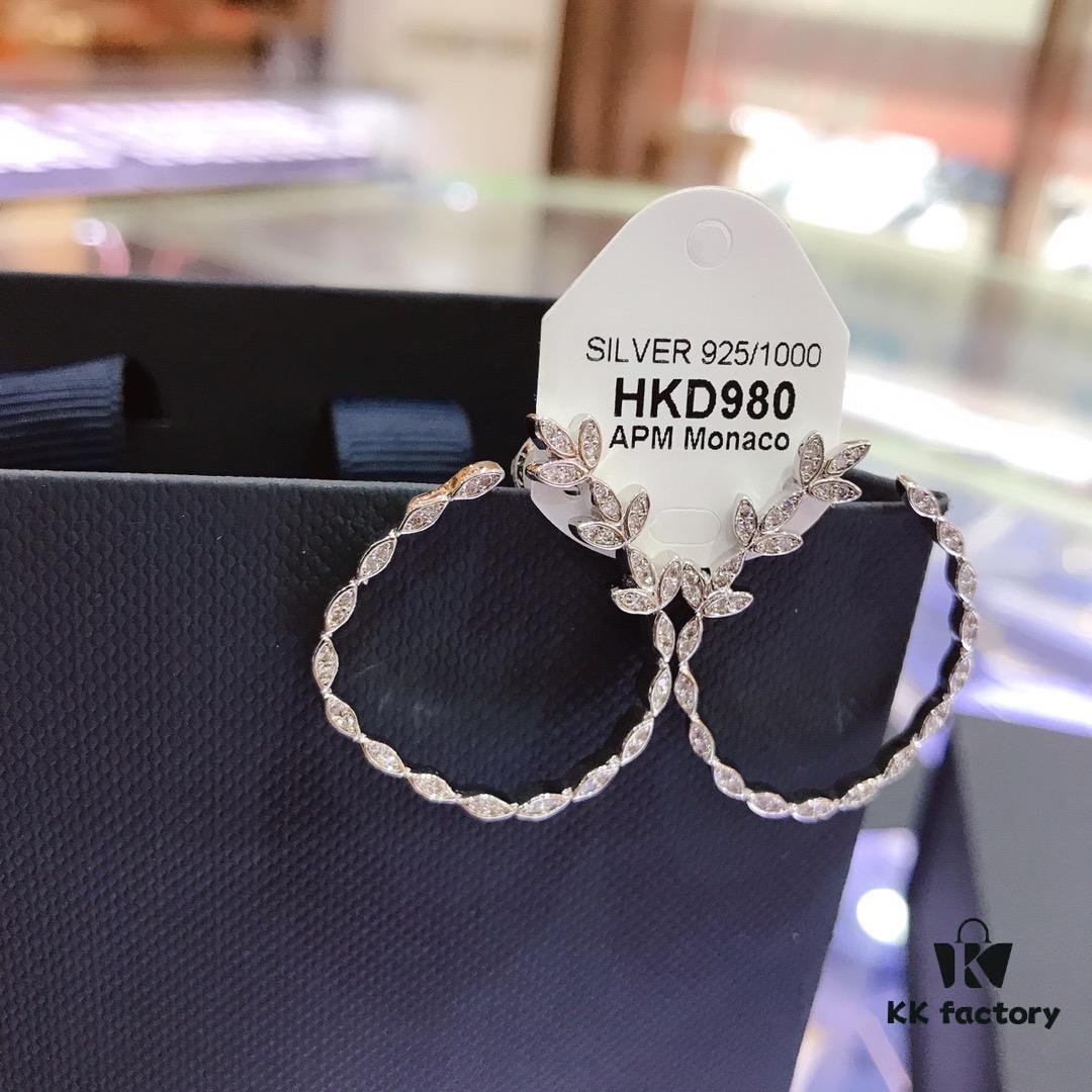 A Family Monaco Minimalist Asymmetrical Flower Stud Earrings