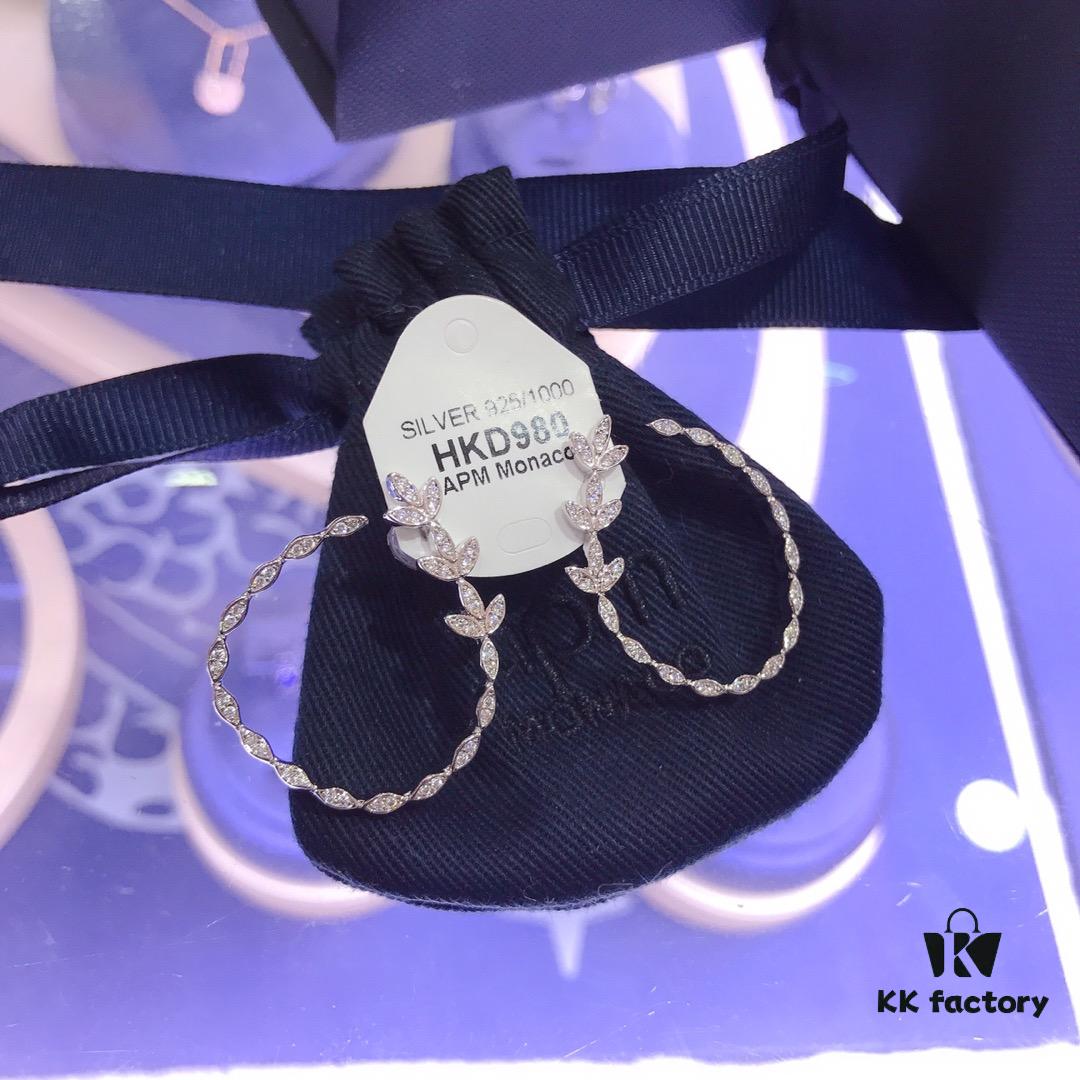 A Family Monaco Minimalist Asymmetrical Flower Stud Earrings