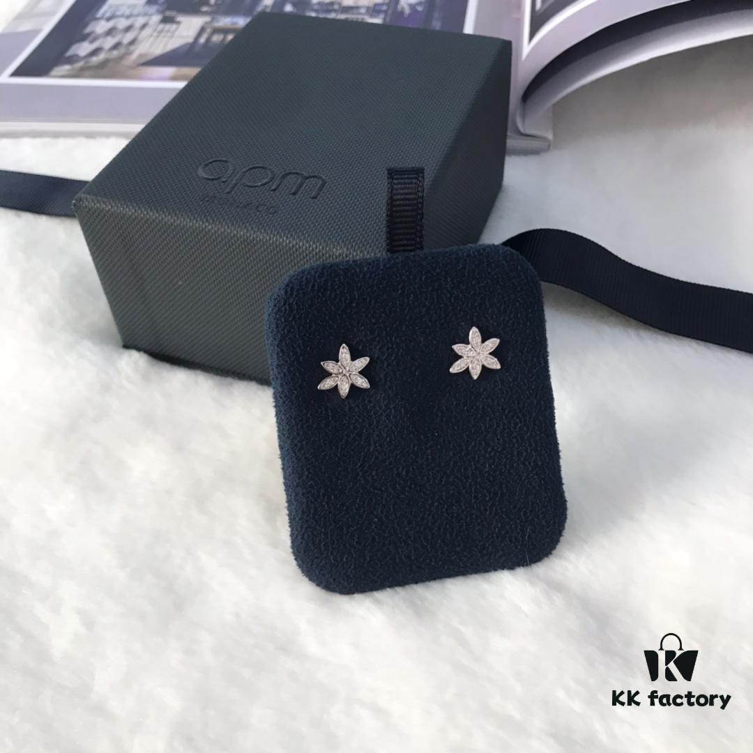 APM Monaco Elegant Minimalist Flower Stud Earrings for Women, Sophisticated and Stylish 2019 New Arrival Fashion Jewelry