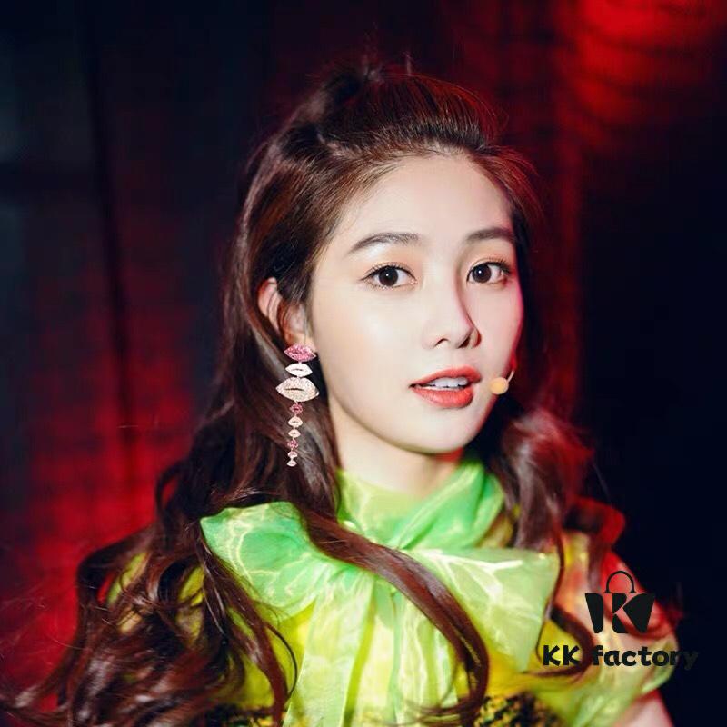 APM Monaco Asymmetrical Colorful Magenta Lips Earrings