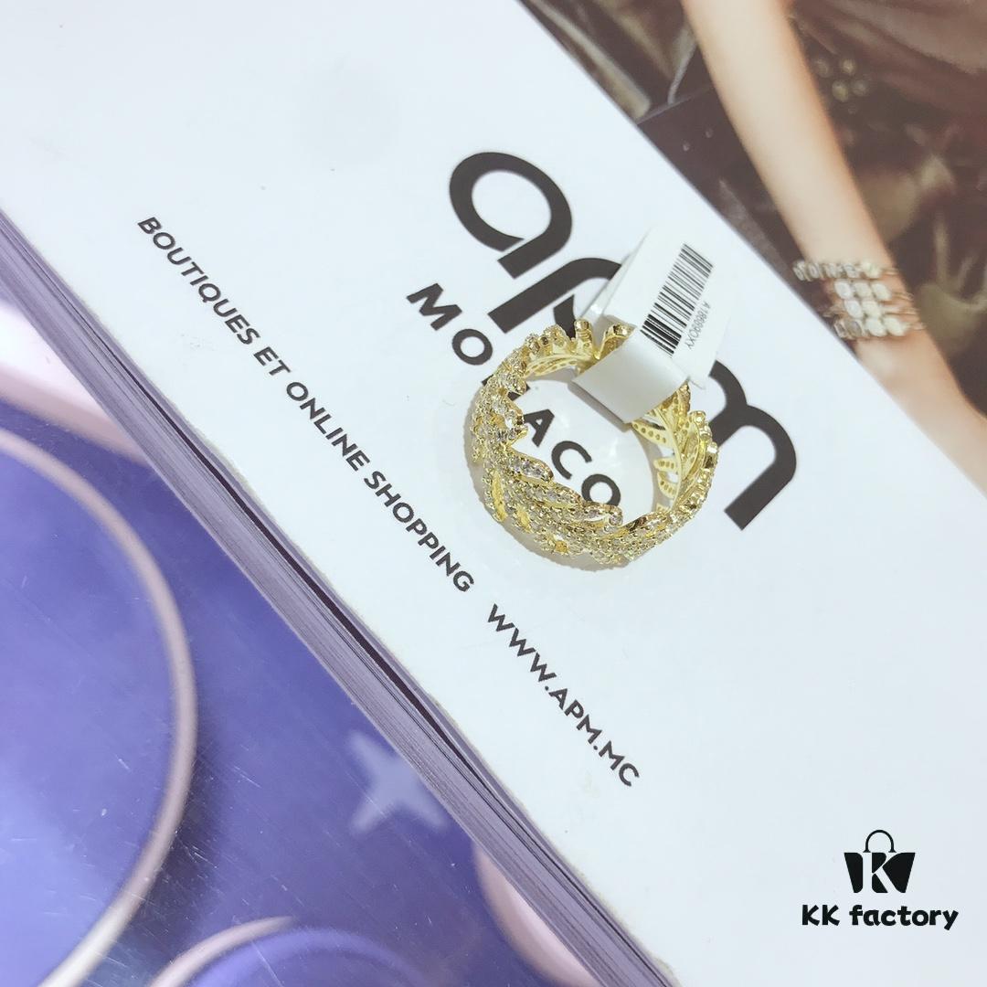 APM Monaco Leaf Ring