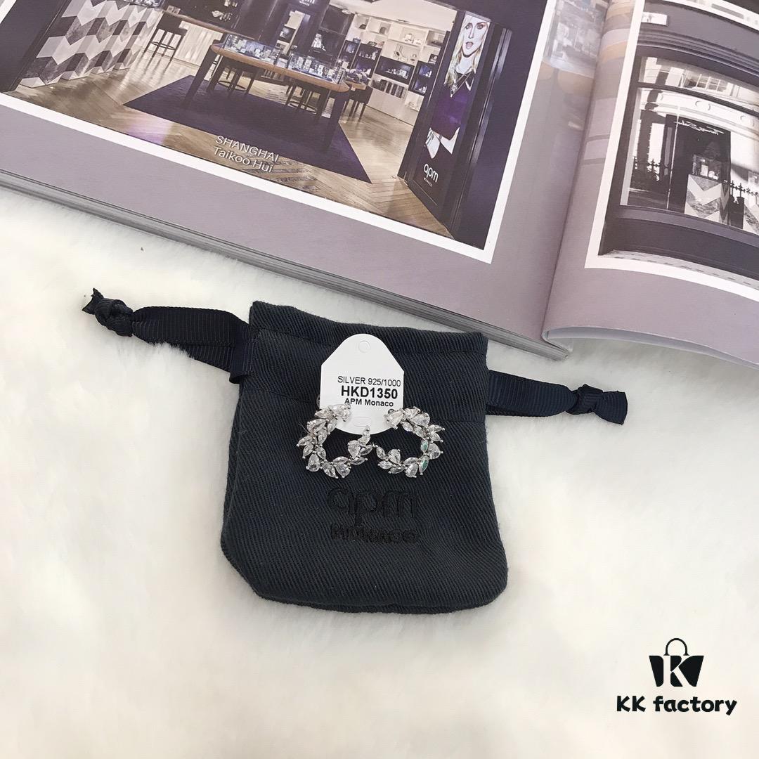 Newly Released Original Set 💗 APM Monaco Wheat Necklace and Earrings