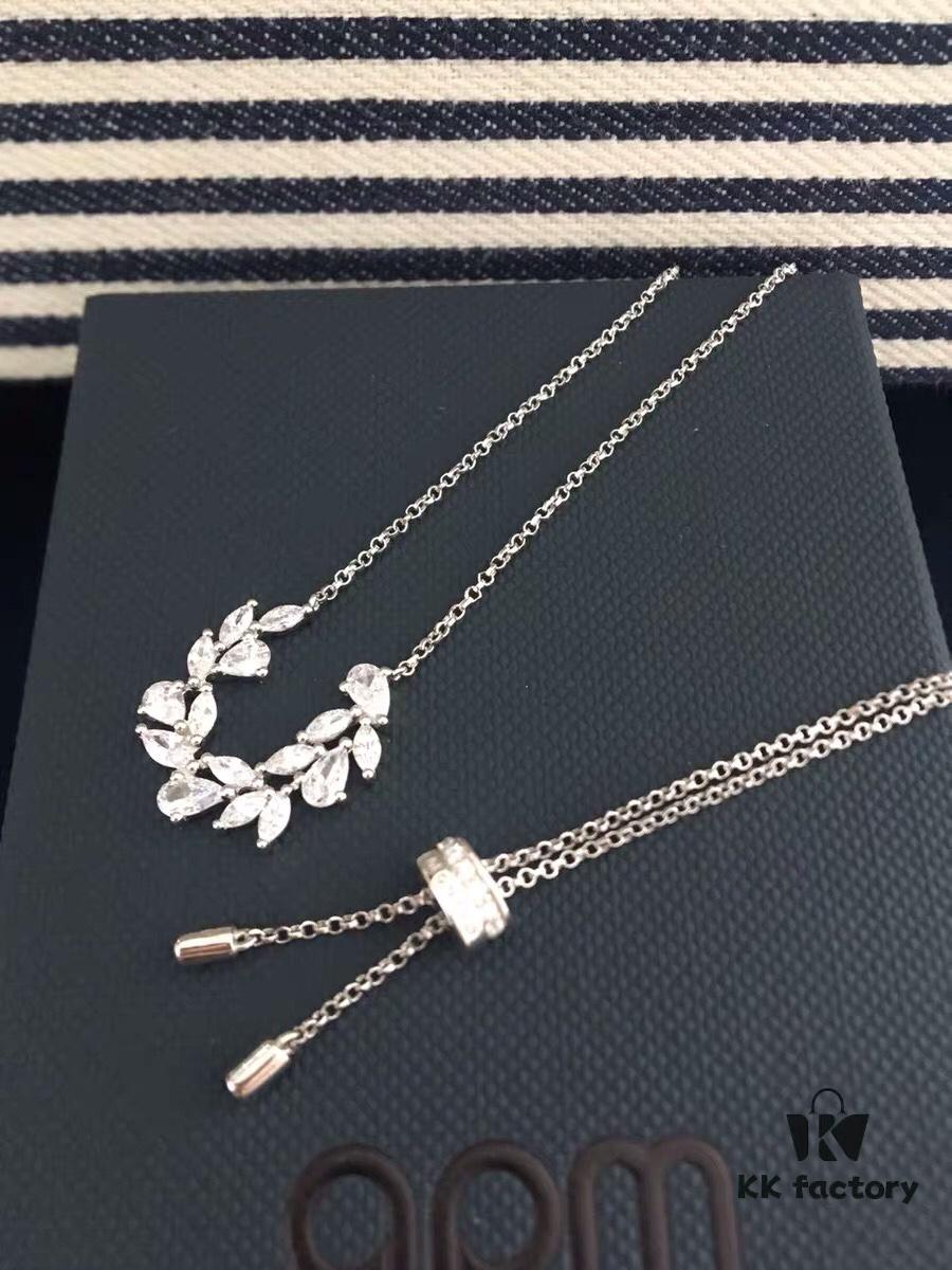 Newly Released Original Set 💗 APM Monaco Wheat Necklace and Earrings